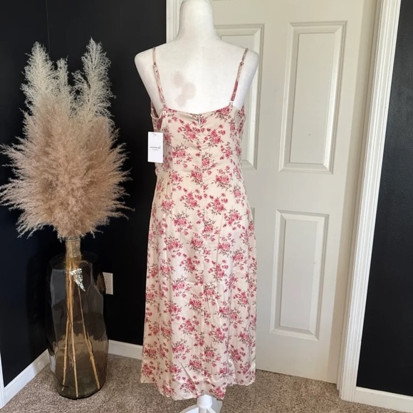 NWT Inmod Calliope Ivory Cowl Neck Floral Midi Dress
 size Large - Picture 10 of 12